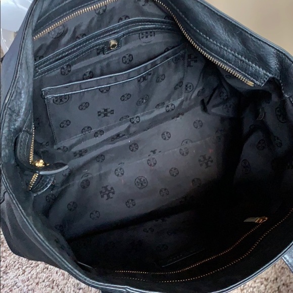 Tory Burch Leather Handbag - Picture 4 of 6